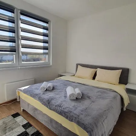 Premium Apartman * 페일
