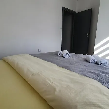 Premium Apartman * 페일